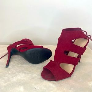 Women heeled sandals